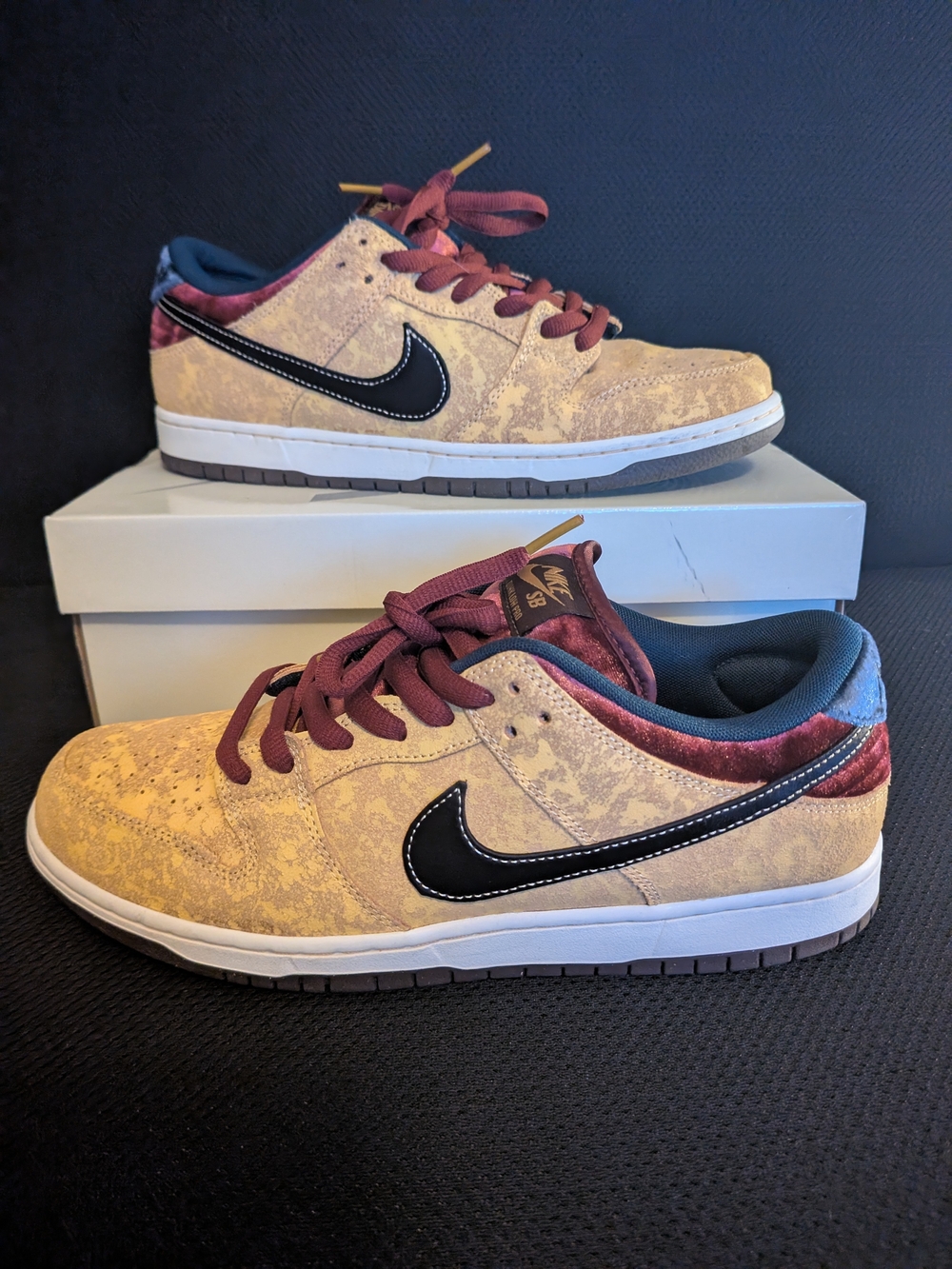 Nike SB Dunk Low Pro Celestial Gold/Black Skate Shoes US 11 M